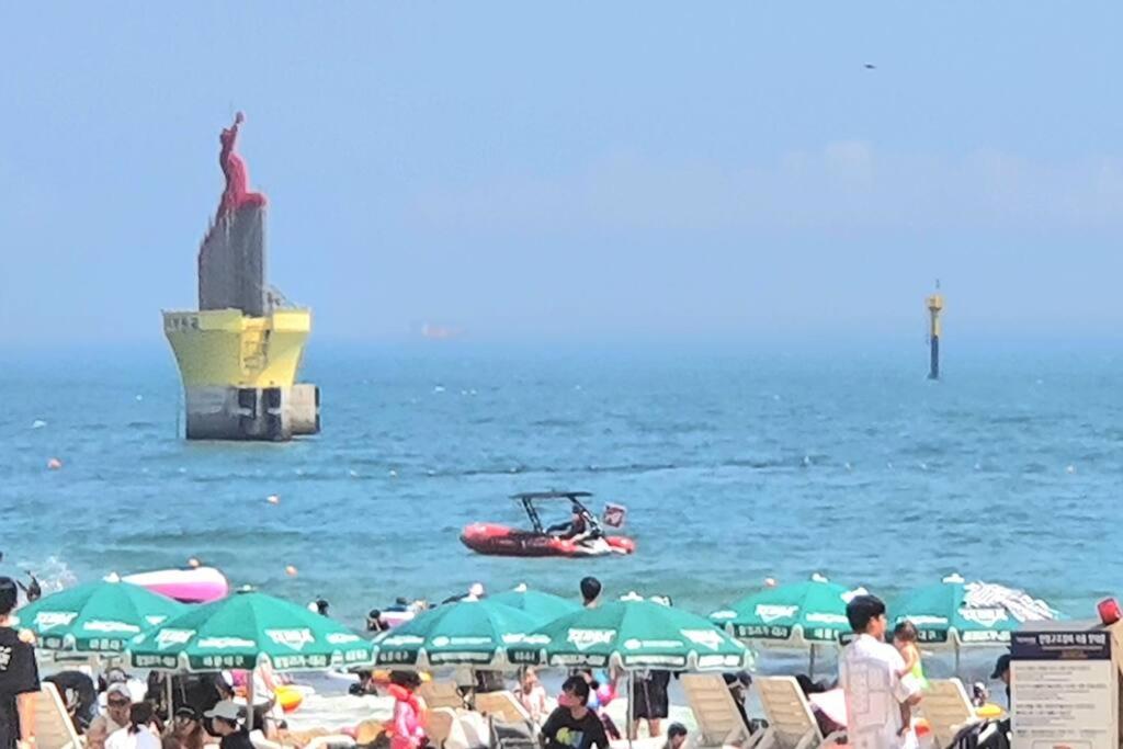 Ferienwohnung Haeundai Beach 1 Cho Busan Exterior foto