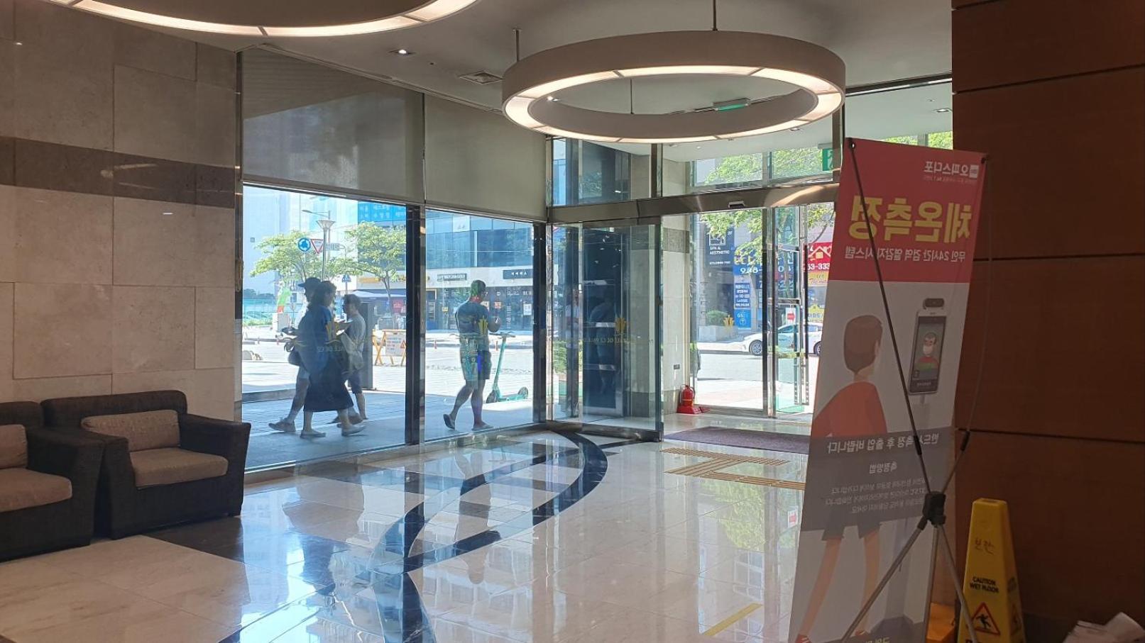 Ferienwohnung Haeundai Beach 1 Cho Busan Exterior foto